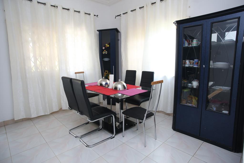 Akmary Guest House Ogbodjo Екстер'єр фото